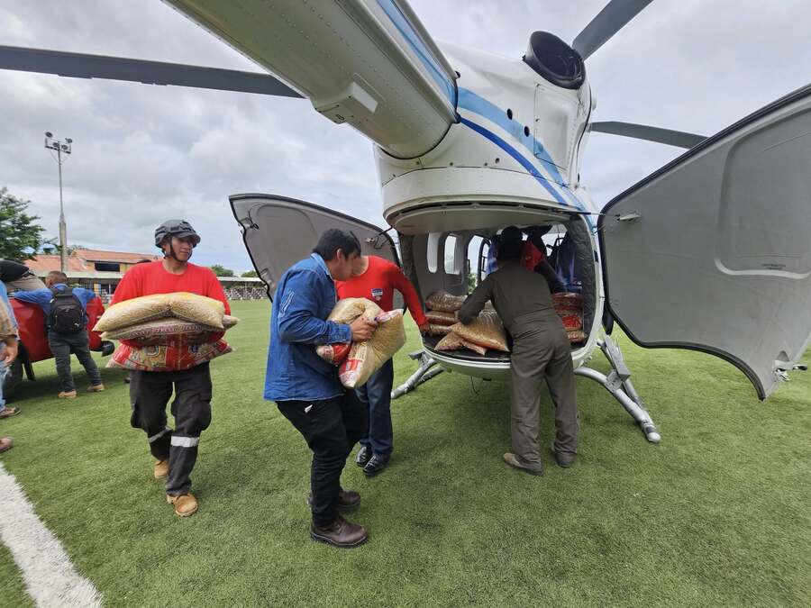 Gobierno entrega ayuda humanitaria en Villa Montes y advierte posible segunda crecida del río Pilcomayo 