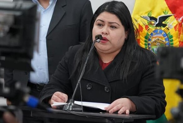 Migración expulsa a 20 integrantes de la ficticia nación Kailasa