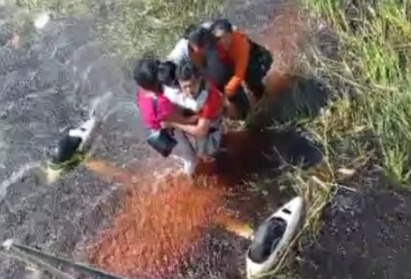 Arce destaca el rescate de los cinco ocupantes de la avioneta que se precipitó a tierra en Beni
