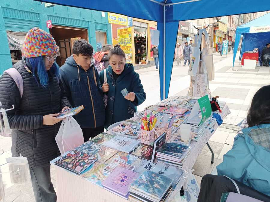 Vuelve la Jisk'a Feria del Libro con más de 20 expositores y una variada oferta literaria 
