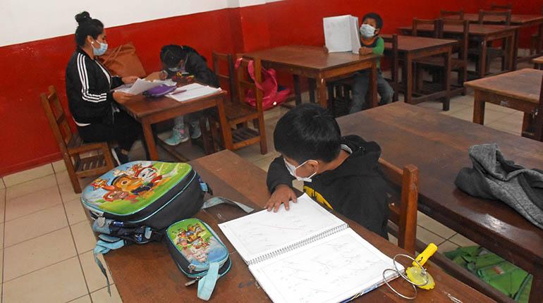 Educación pide reforzar medidas de bioseguridad contra la influenza y ante las bajas temperaturas