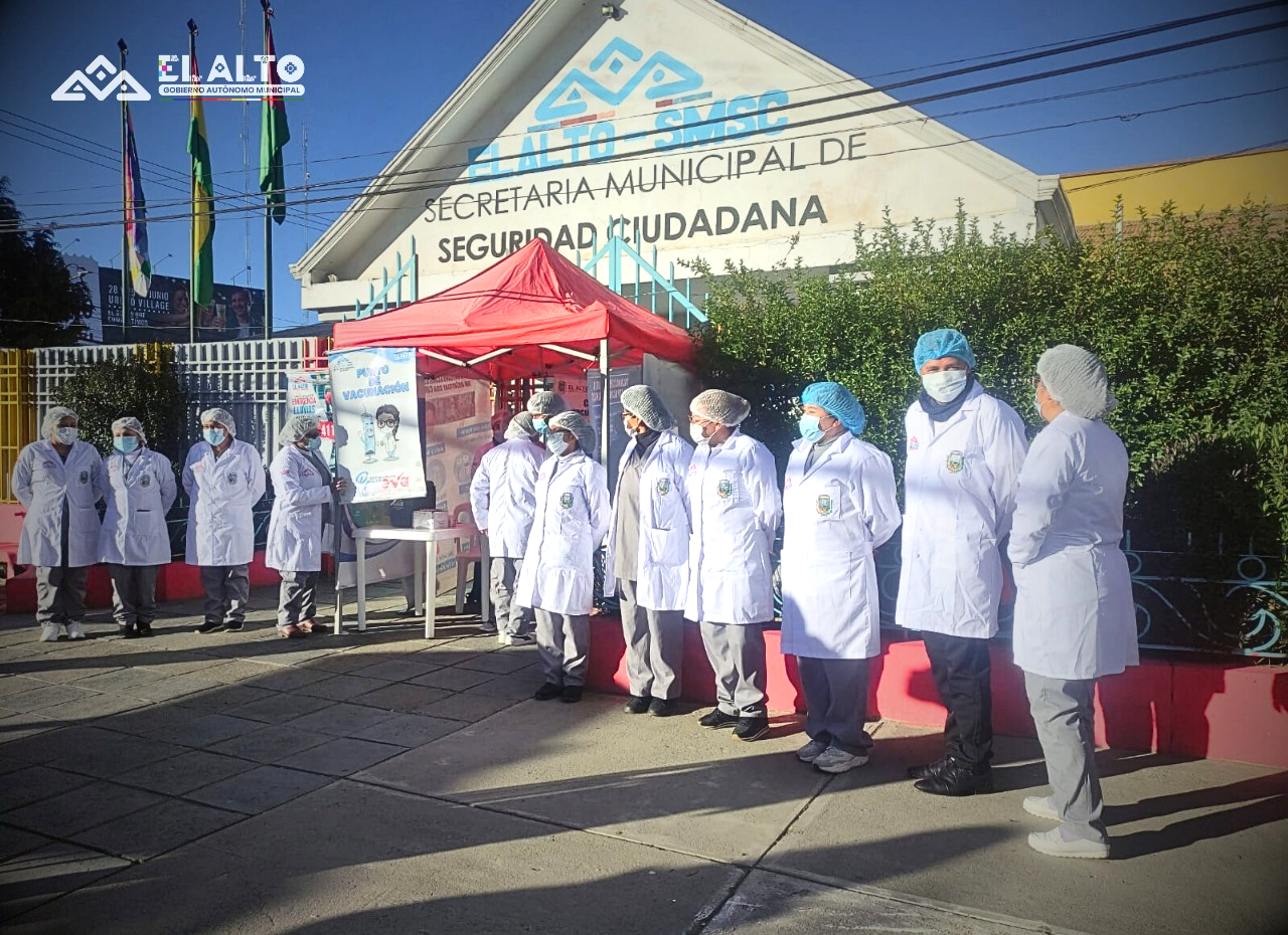 El Alto recibe 150.000 dosis contra la influenza e inicia vacunación en cuatro puntos fijos