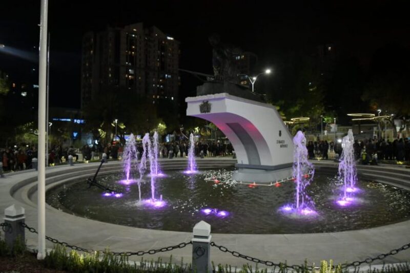 Cierran la plaza Abaroa hasta el lunes por fumigación y desratización