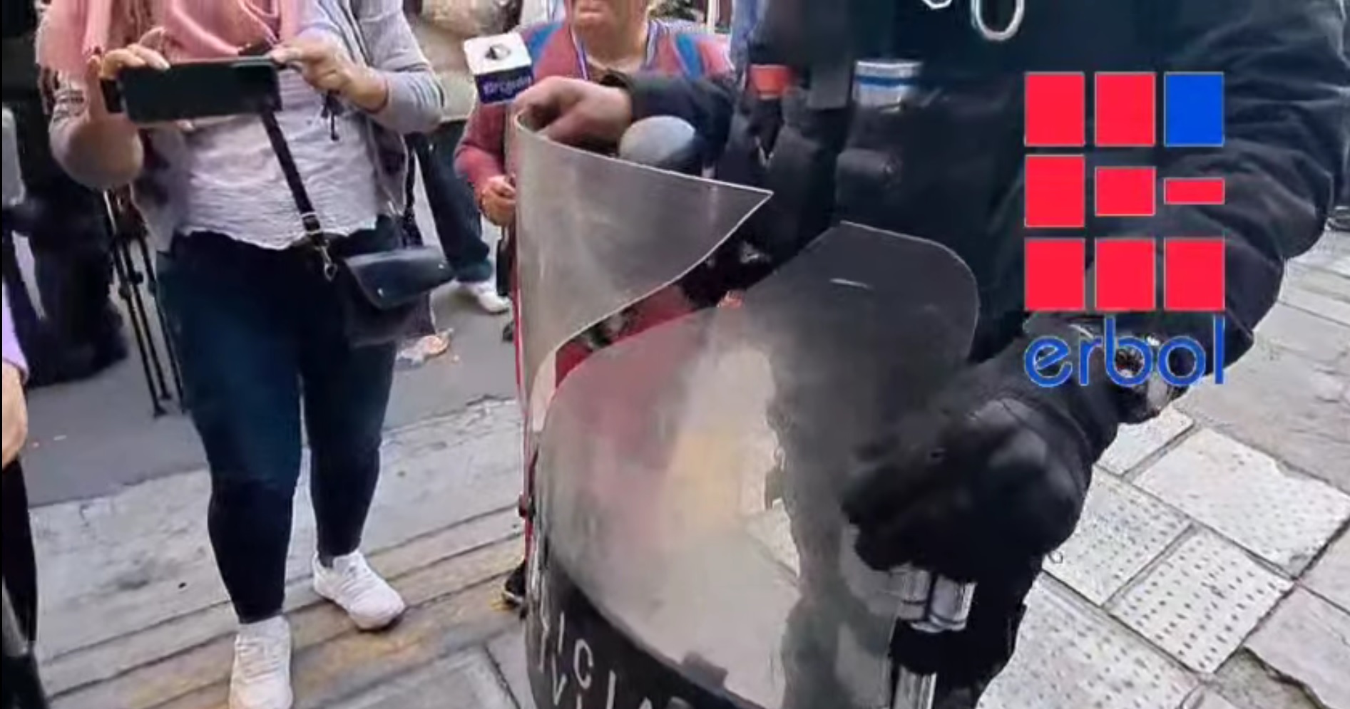 Viceministra Alcón condena violencia de marcha evista en La Paz