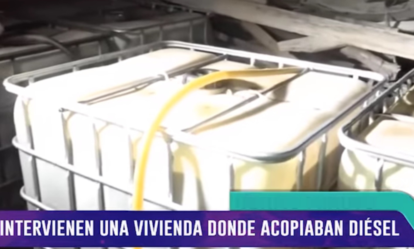 En una casa de El Alto encuentran 7.000 litros de diésel acopiados ilegalmente