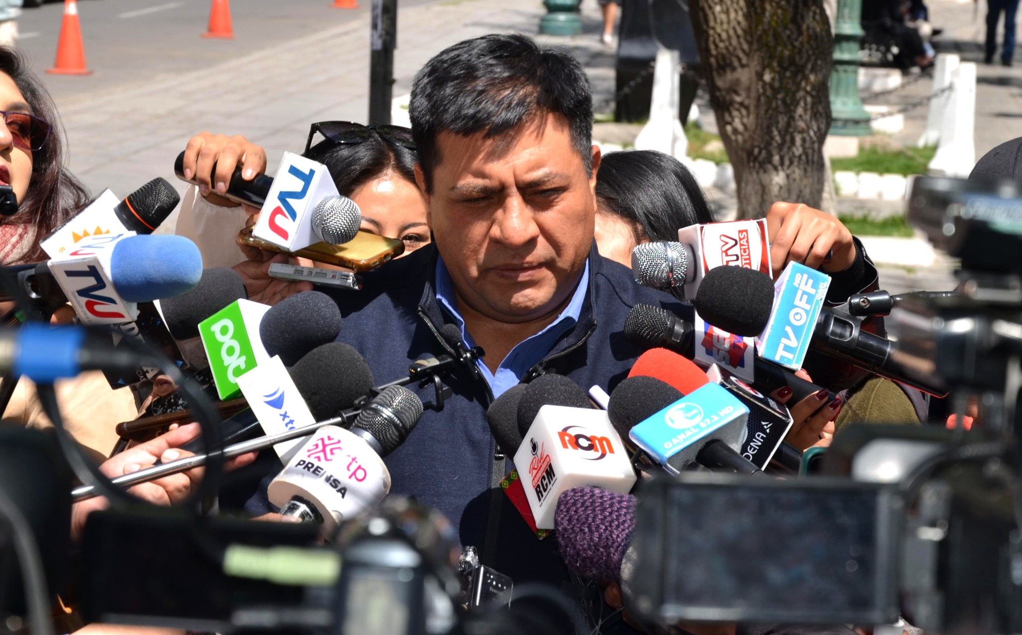 Anuncian “controles más fuertes y contundentes” contra el contrabando de producción nacional 