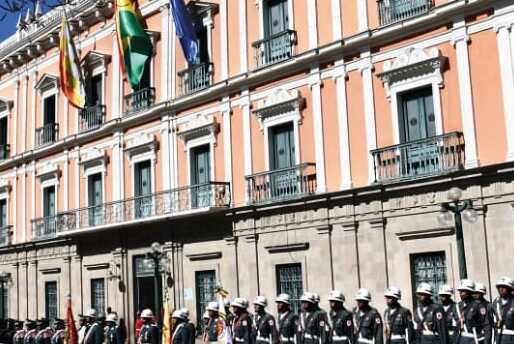 Fuerzas Armadas rechazan desinformación y ratifican compromiso con la Constitución y el orden democrático