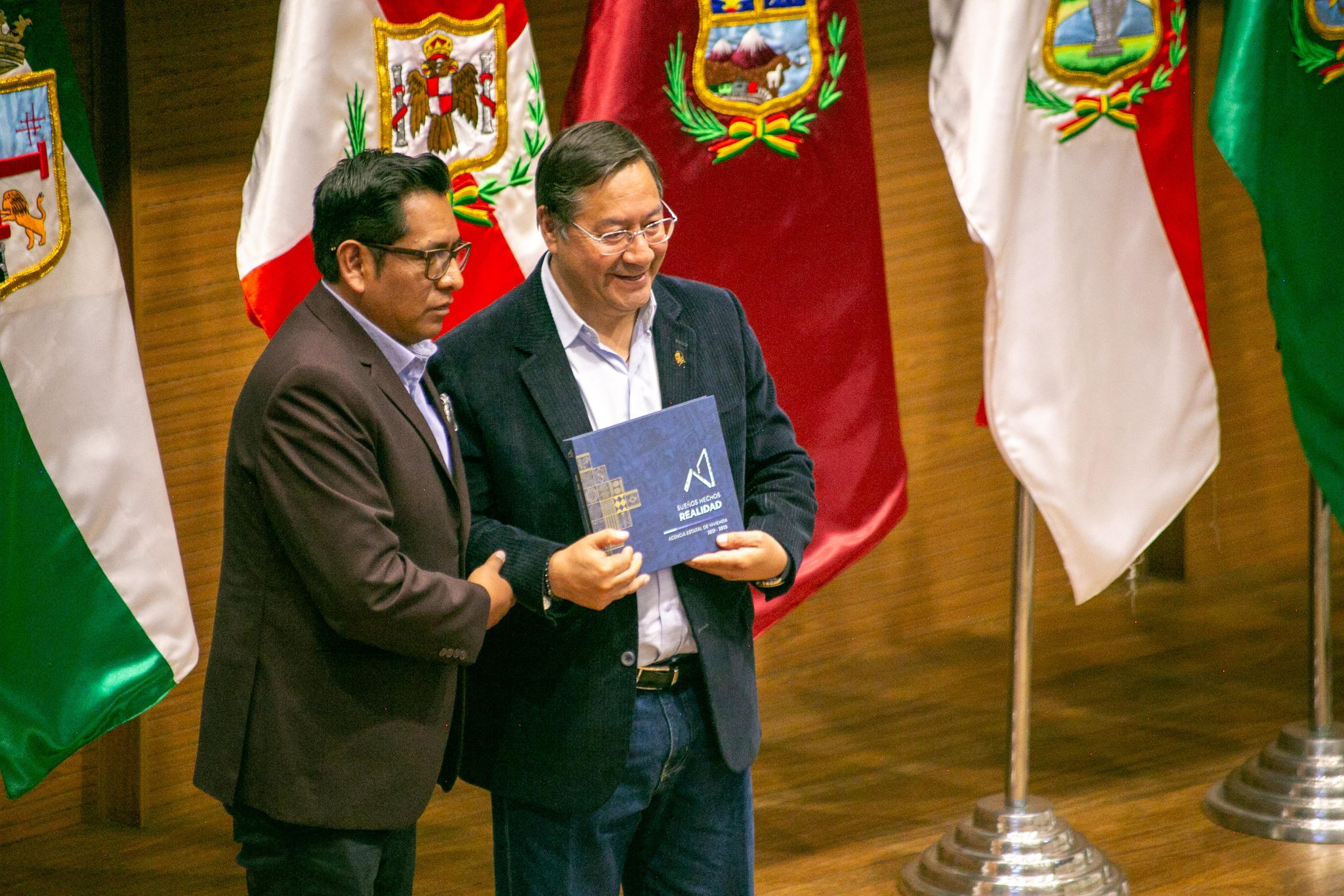 Arce informa que se invirtió Bs 50.668 millones en obras de desarrollo y asegura que la industrialización es la salida para el país