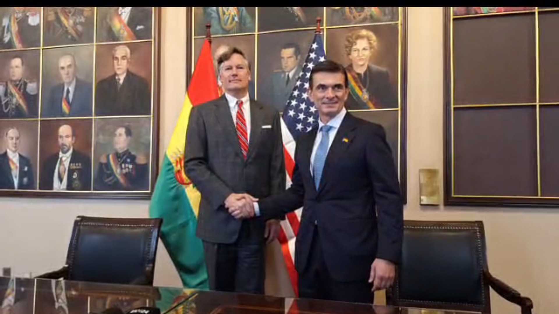 Tras reunión con Paz, Landau anuncia restablecimiento de embajadores entre EEUU y Bolivia