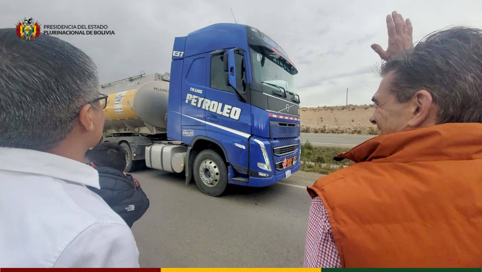 Gobierno proyecta que el país tenga “full abastecimiento” de combustibles hasta en tres semanas 