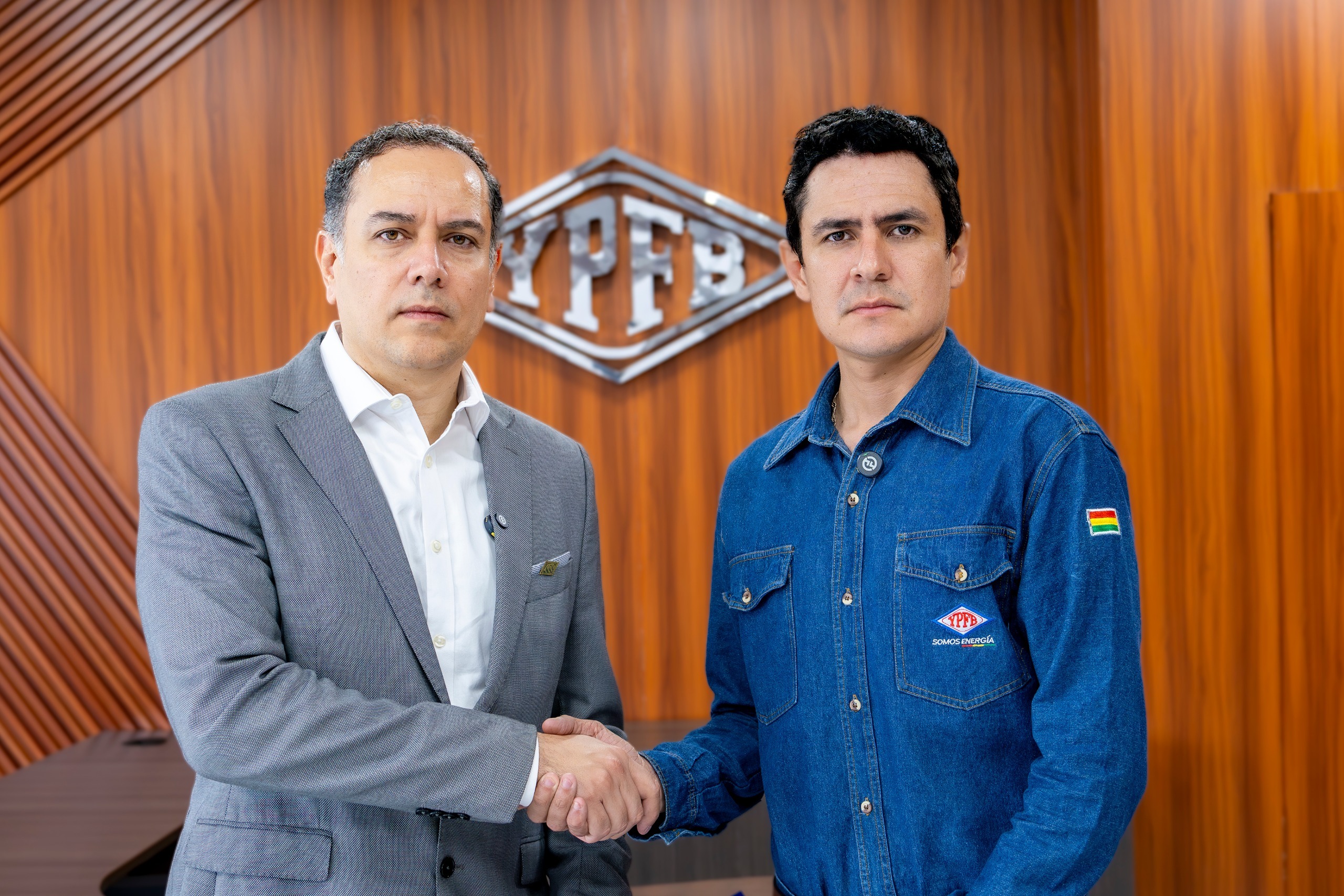 Presidente de YPFB posesiona a nuevo jefe Distrital Comercial Amazónico y advierte que no tolerará corrupción