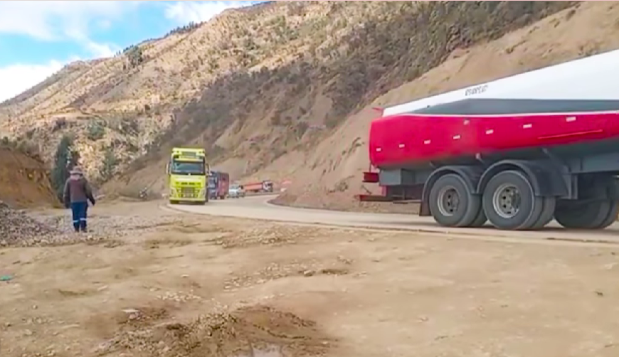 ABC dispone restricciones por cuatro meses en la circulación vehicular en Llavini–Bombeo por trabajos de refacción