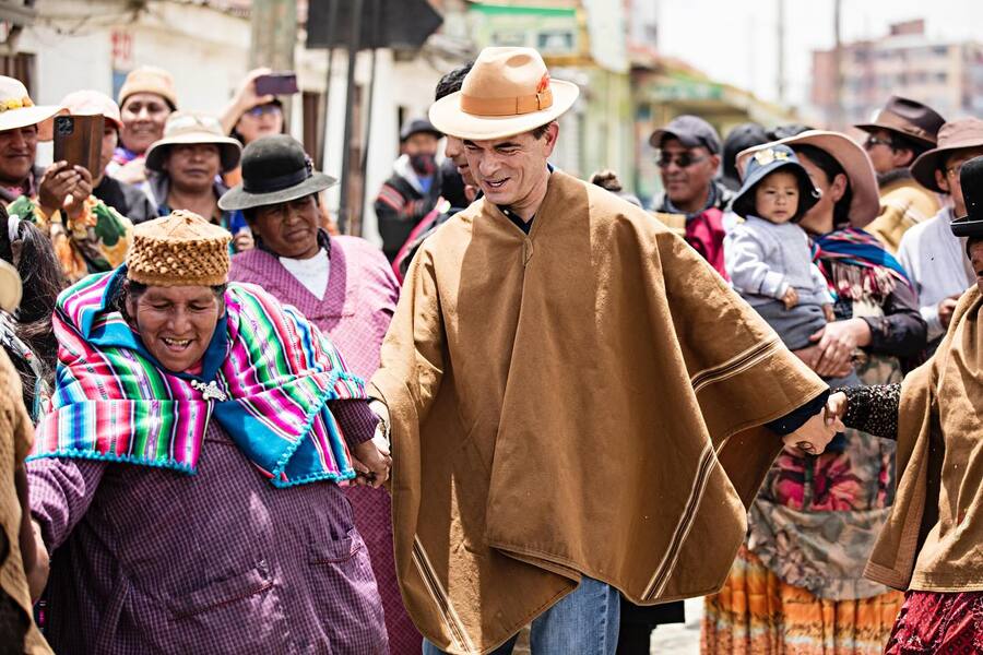Presidente Paz asegura que vienen tiempos mejores