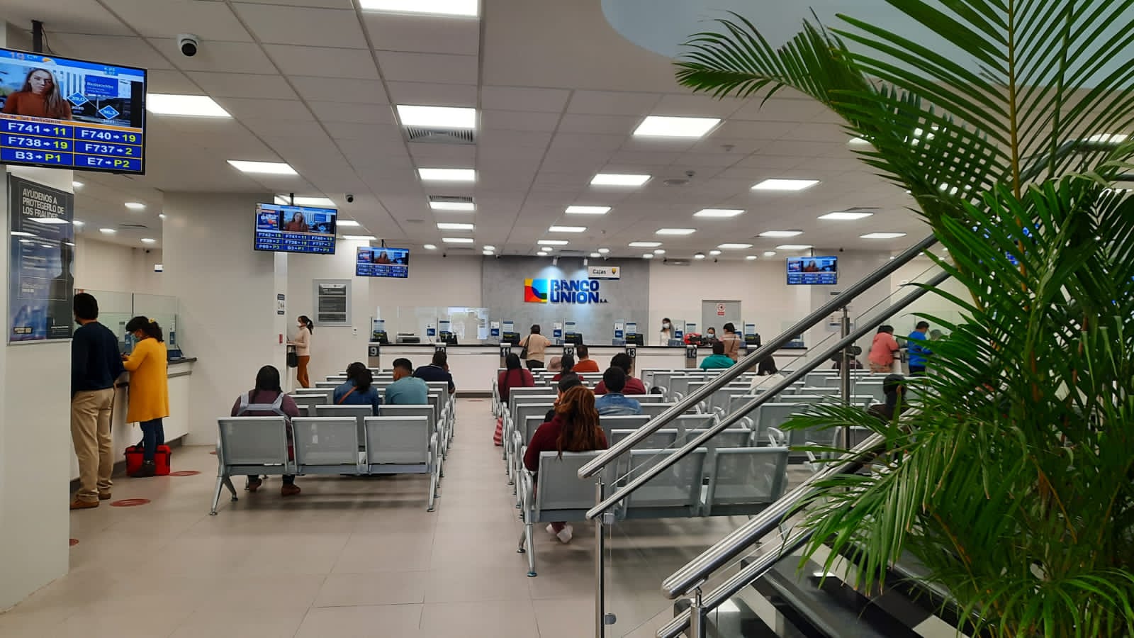 Economía espera pronunciamiento del TCP sobre ley de diferimiento de créditos