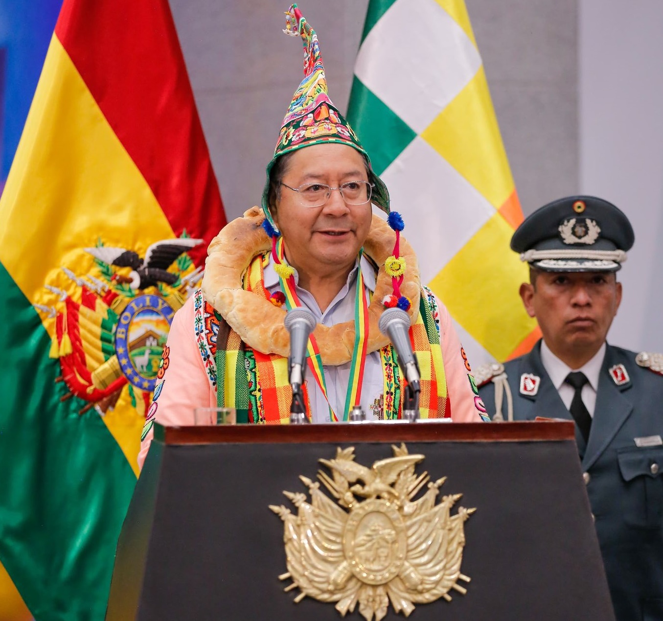 Presidente anticipa “días difíciles” con un gobierno de derecha y exhorta a la unidad popular para defender las obras 