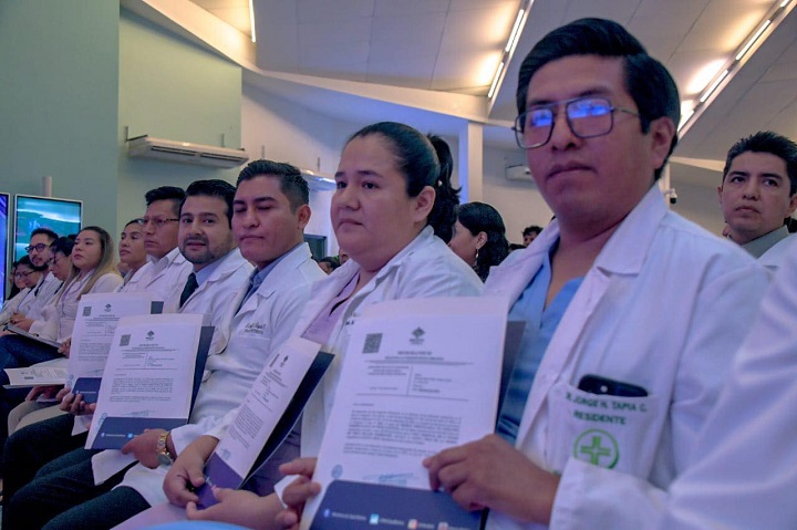 Gobierno de Arce creó más de 16.000 ítems en salud y educación