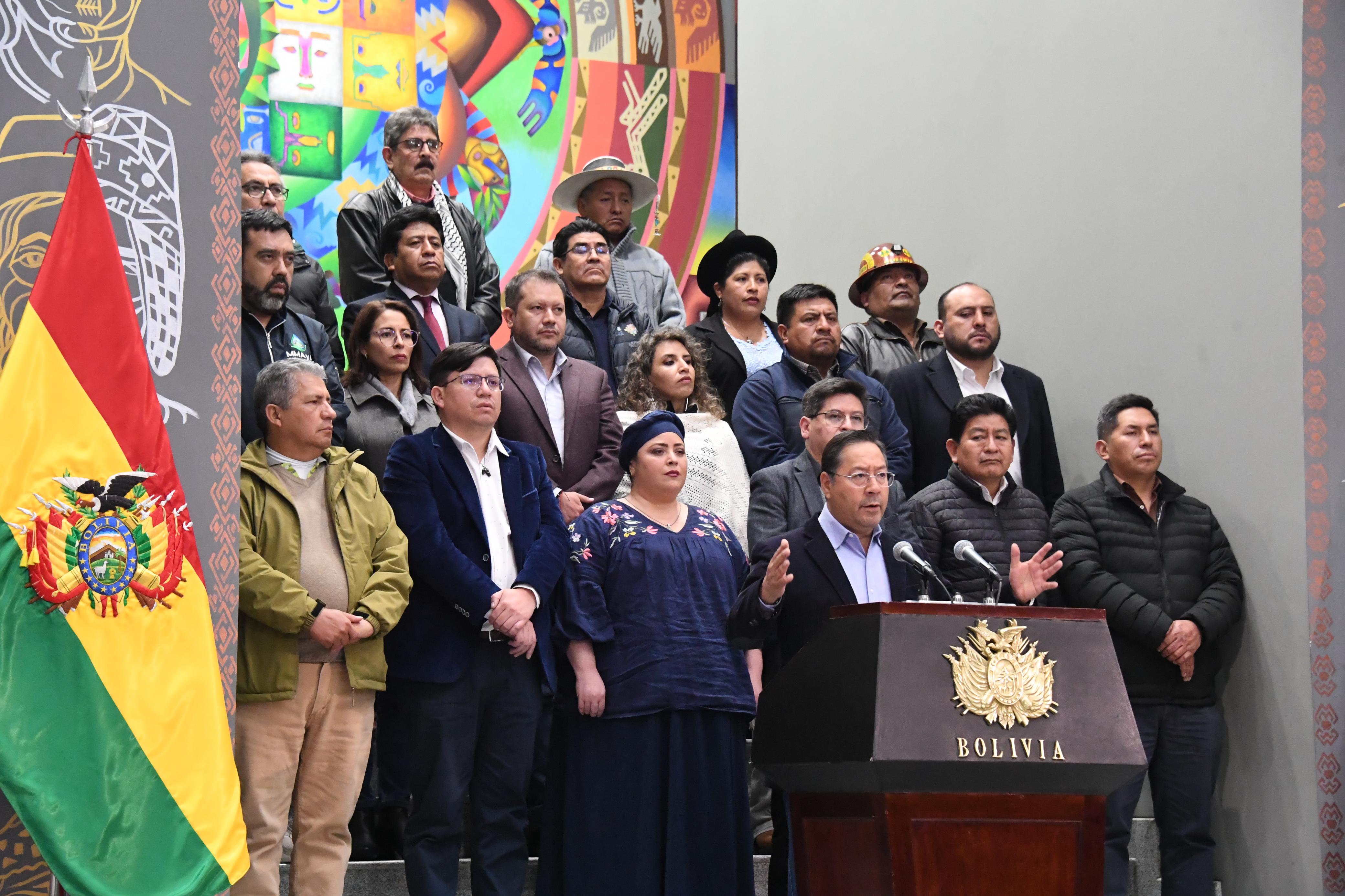 El Gobierno llama a preservar la institucionalidad democrática ante ofensiva política desde la Asamblea
