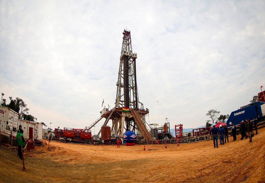 Arce resalta que su gobierno “corrigió el error de no cuidar la nacionalización de hidrocarburos” y ejecutó 54 proyectos de exploración