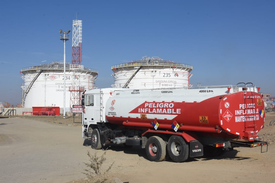 Retraso legislativo frena promulgación de la ley que autoriza importación privada de combustibles