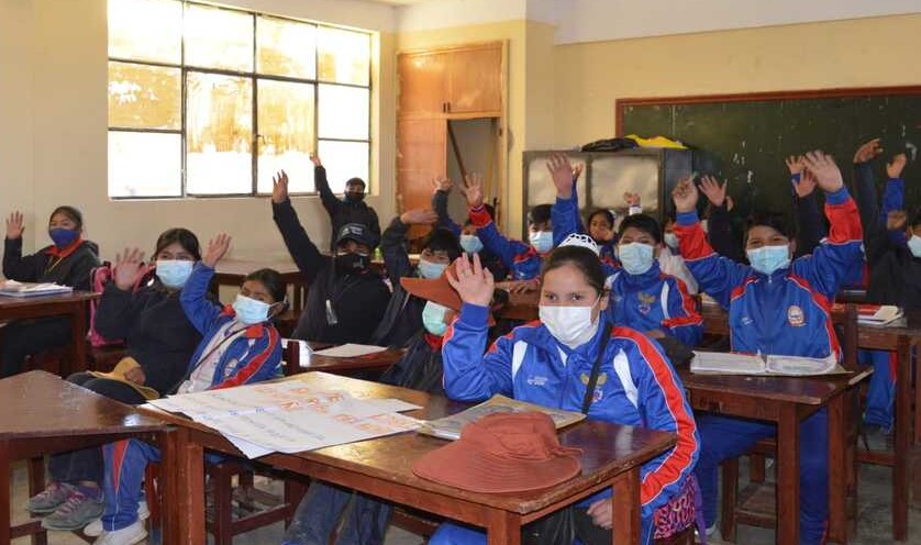 Educación ratifica que clases concluirán el 5 de diciembre en ocho departamentos, el 9 de diciembre en Santa Cruz 