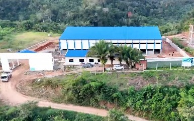 En Bolivia se construyen al menos una docena de plantas estatales de bioinsumos y agroinsumos