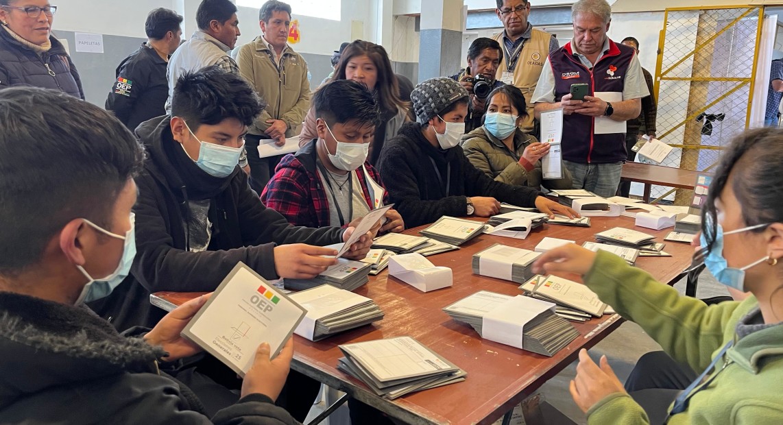TED de La Paz se apresta a armar 9.099 maletas electorales para el balotaje