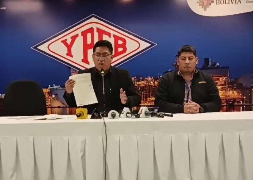 YPFB descarta existencia legal de Pegasus para importar carburante, choferes le quitan respaldo