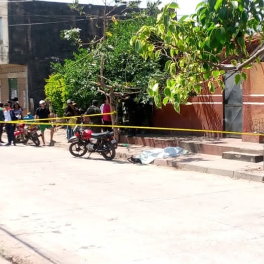 Joven acribillado en Santa Cruz fue confundido con un colombiano