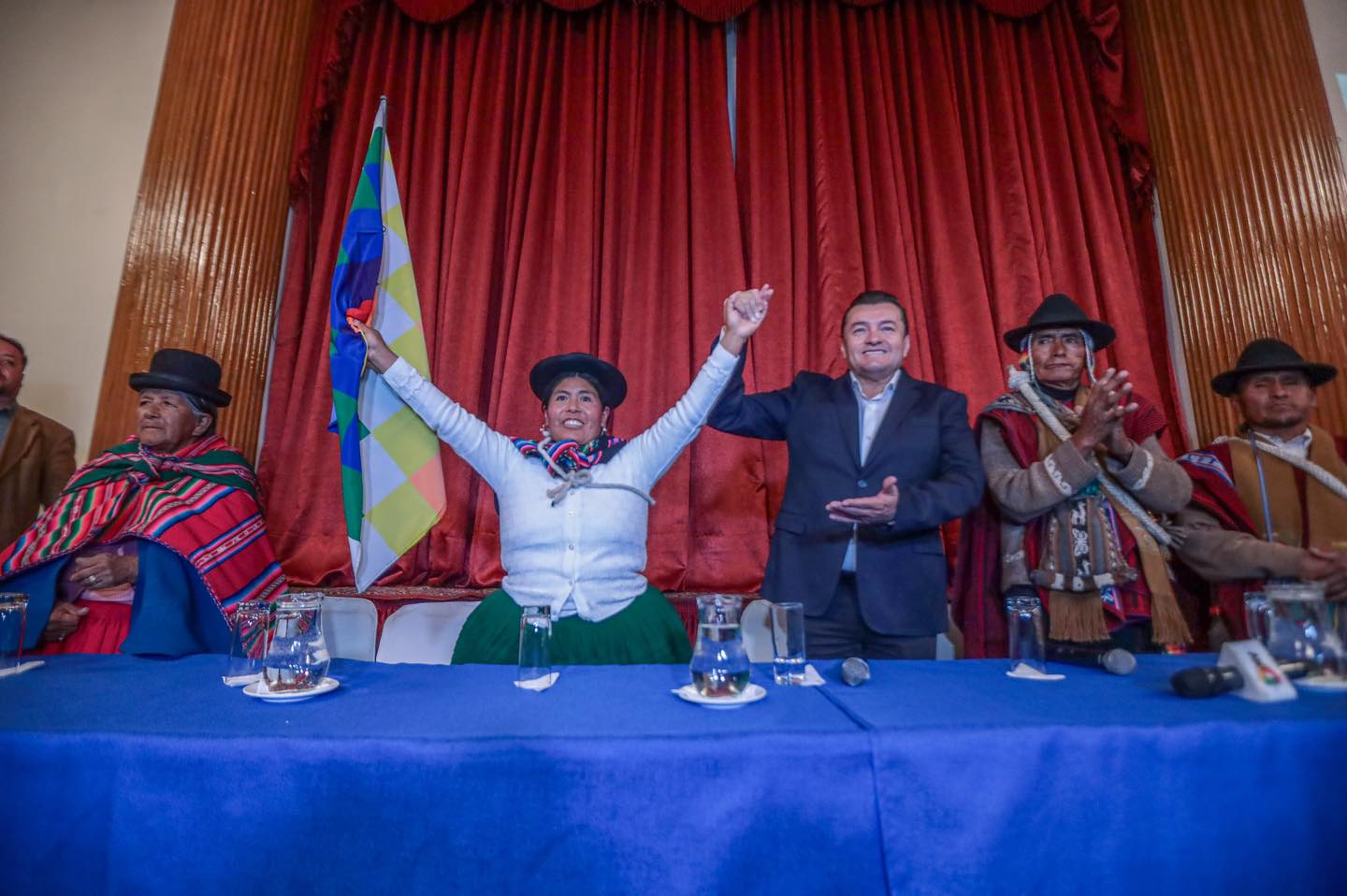 TSE inicia procedimiento de cancelación de la personalidad jurídica de UCS y MOP