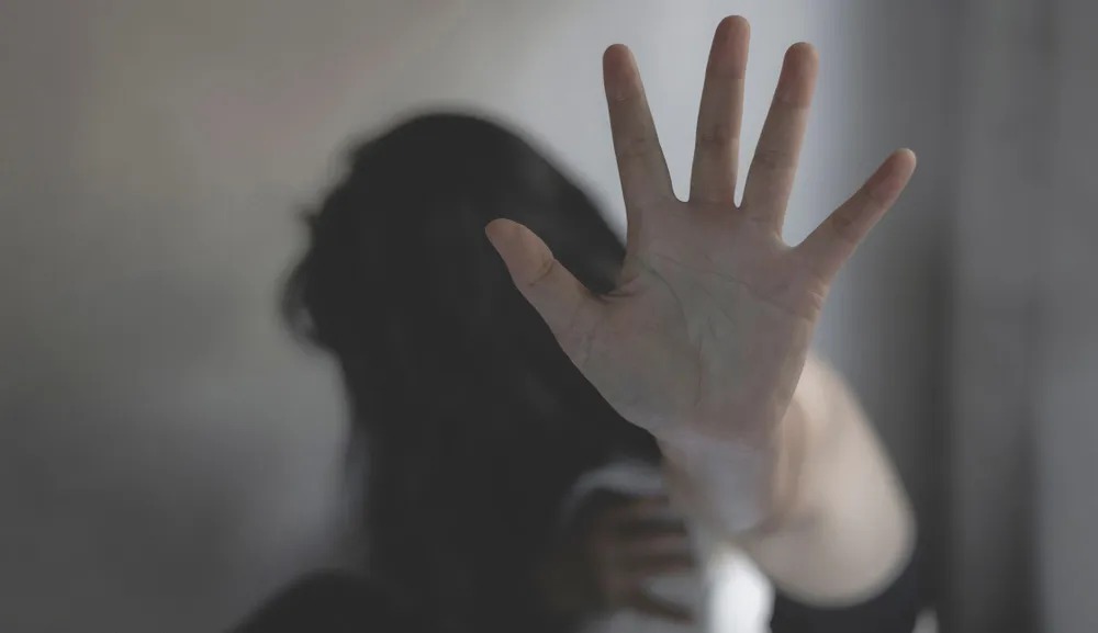 Juez ordena detención preventiva para militar acusado de intento de feminicidio en Quillacollo