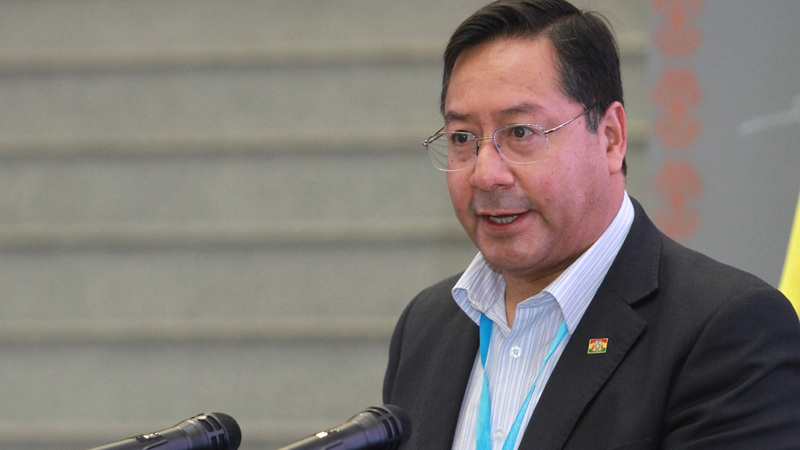 Presidente Arce se une a denuncia de Venezuela y considera violatorio del Derecho Internacional acción estadounidense