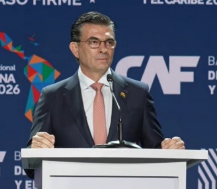 En el foro de la CAF, el presidente Rodrigo Paz insta a países vecinos a integrarse al nuevo modelo económico de Bolivia