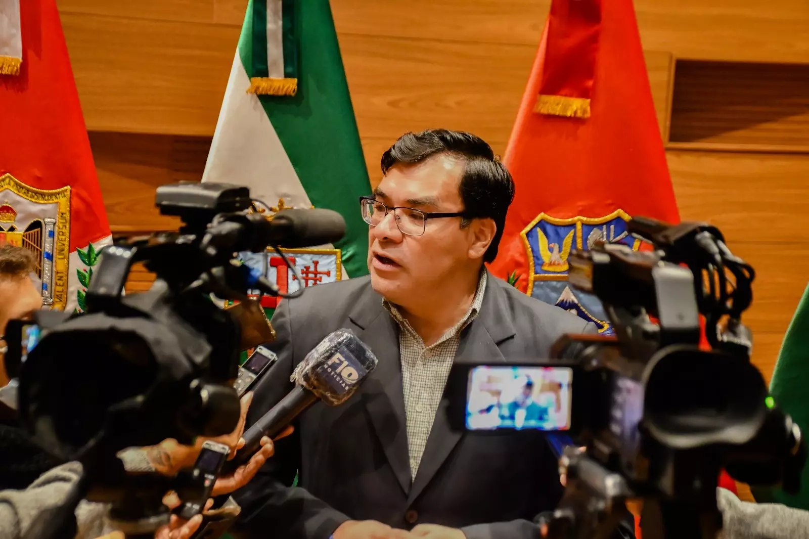 Presidente de Diputados exhorta a la Asamblea cruceña a interponer recursos contra la ley que mantiene a Camacho como gobernador