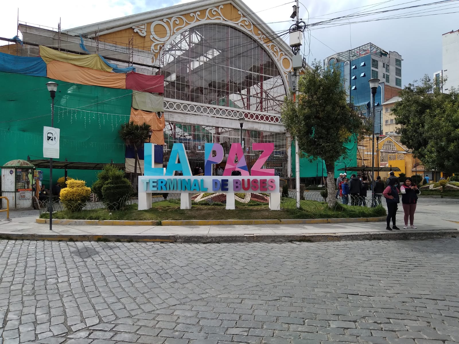 Normalidad en la salida de buses al interior del país y suspendidas al Perú