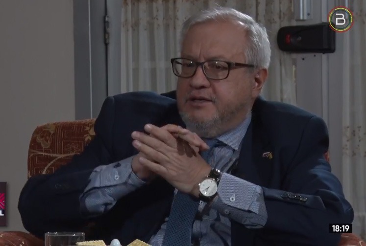 Embajador de Rusia asegura que Bolivia “debe estar atenta” y encaminar un desarrollo en unidad
