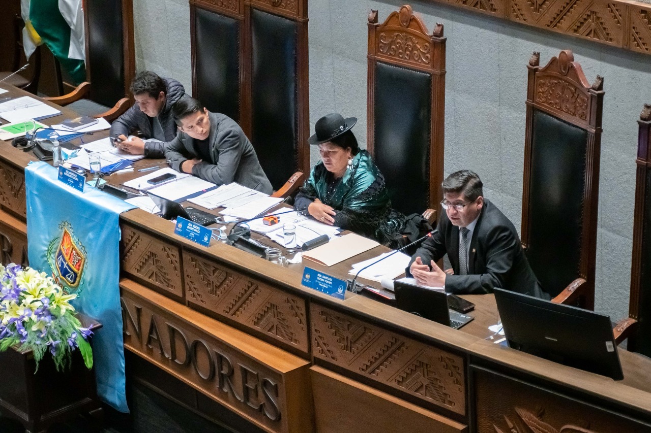 Modificación del PGE 2022 amplía por un año el plazo para importar bienes de capital y adiciona recursos para fortalecer el sector productivo