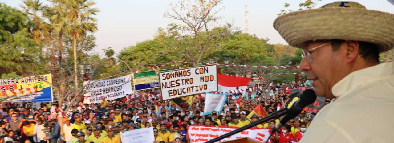 Presidente destaca que en un año se cambia la historia y se logra una “economía absolutamente solvente”