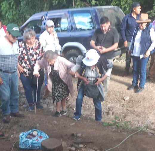 Comunarios de Tariquía ratifican su apoyo al proyecto Astillero y desmienten "secuestro" de Amparo Carvajal