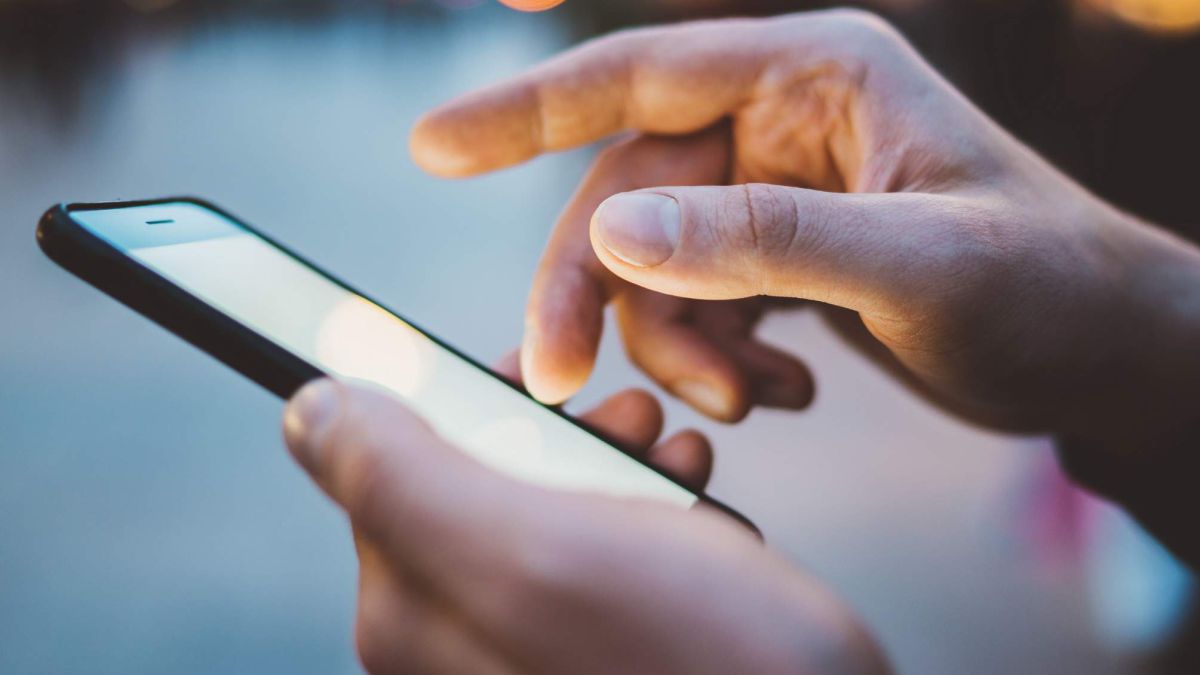 ATT controlará con el 100% de su personal la prohibición de descontar el saldo del crédito