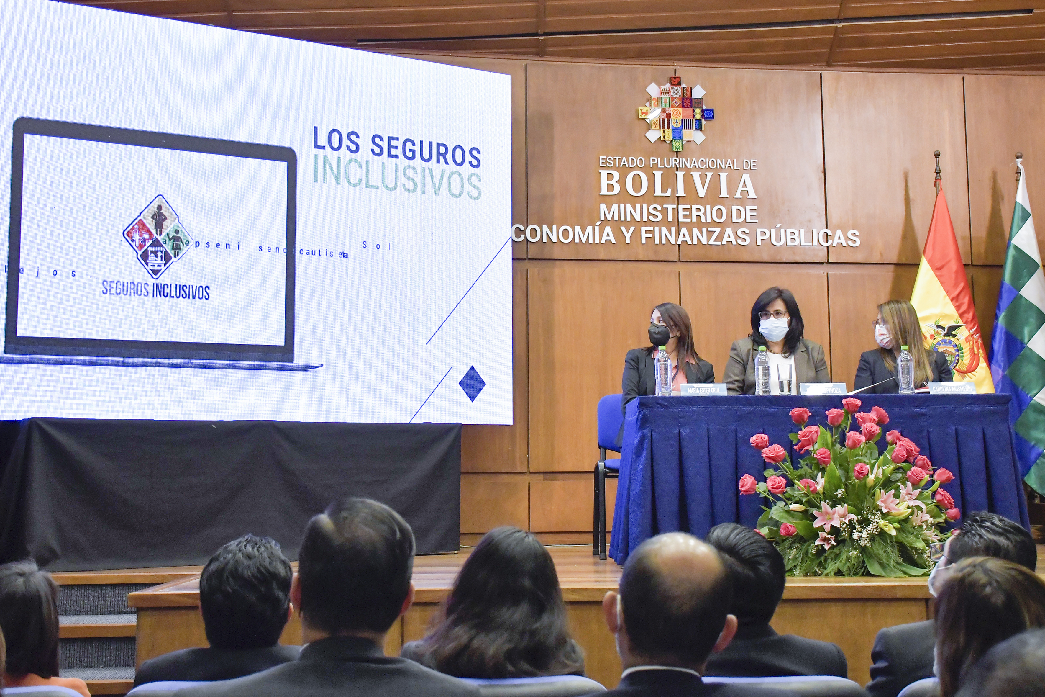 Los seguros se universalizan y la población puede acceder a uno “ajustado” a sus necesidades 