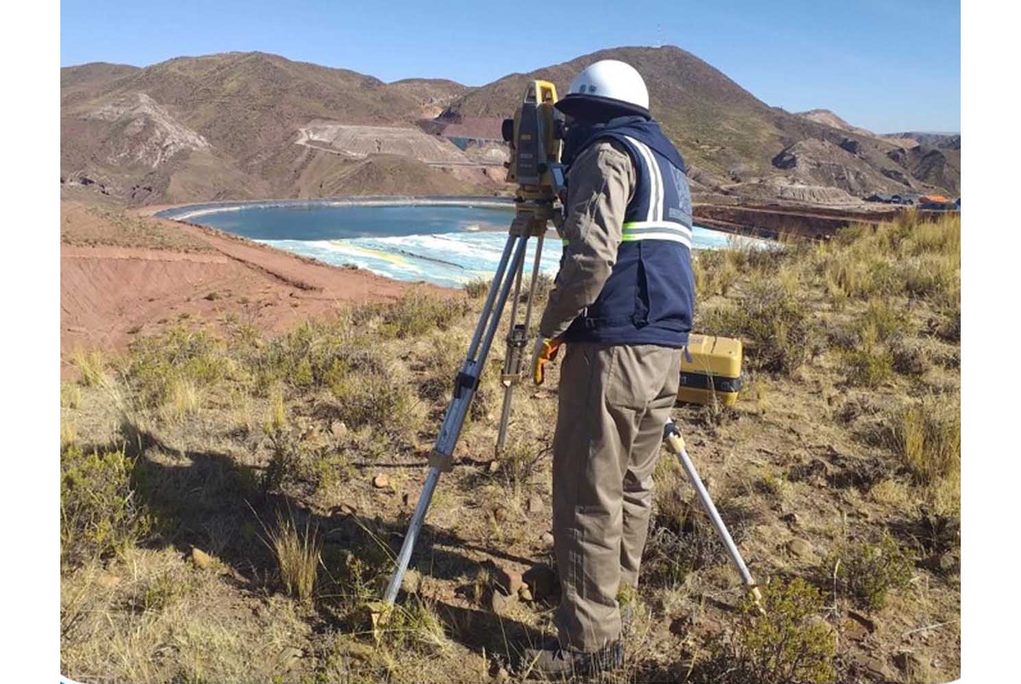 Inicia construcción del segundo dique de colas de la Empresa Minera Corocoro