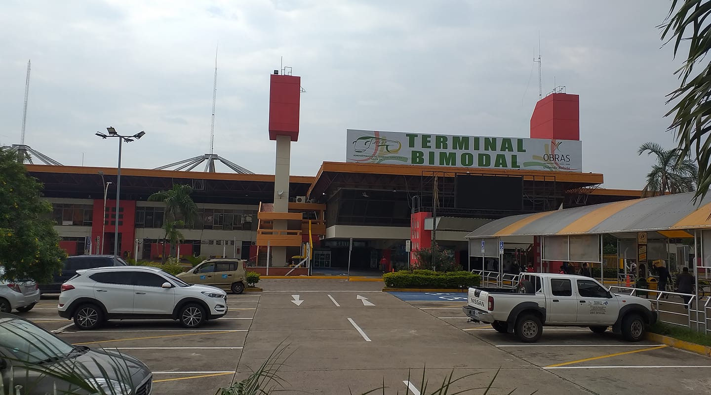 Terminal Bimodal de Santa Cruz perderá Bs 2 millones a causa del paro