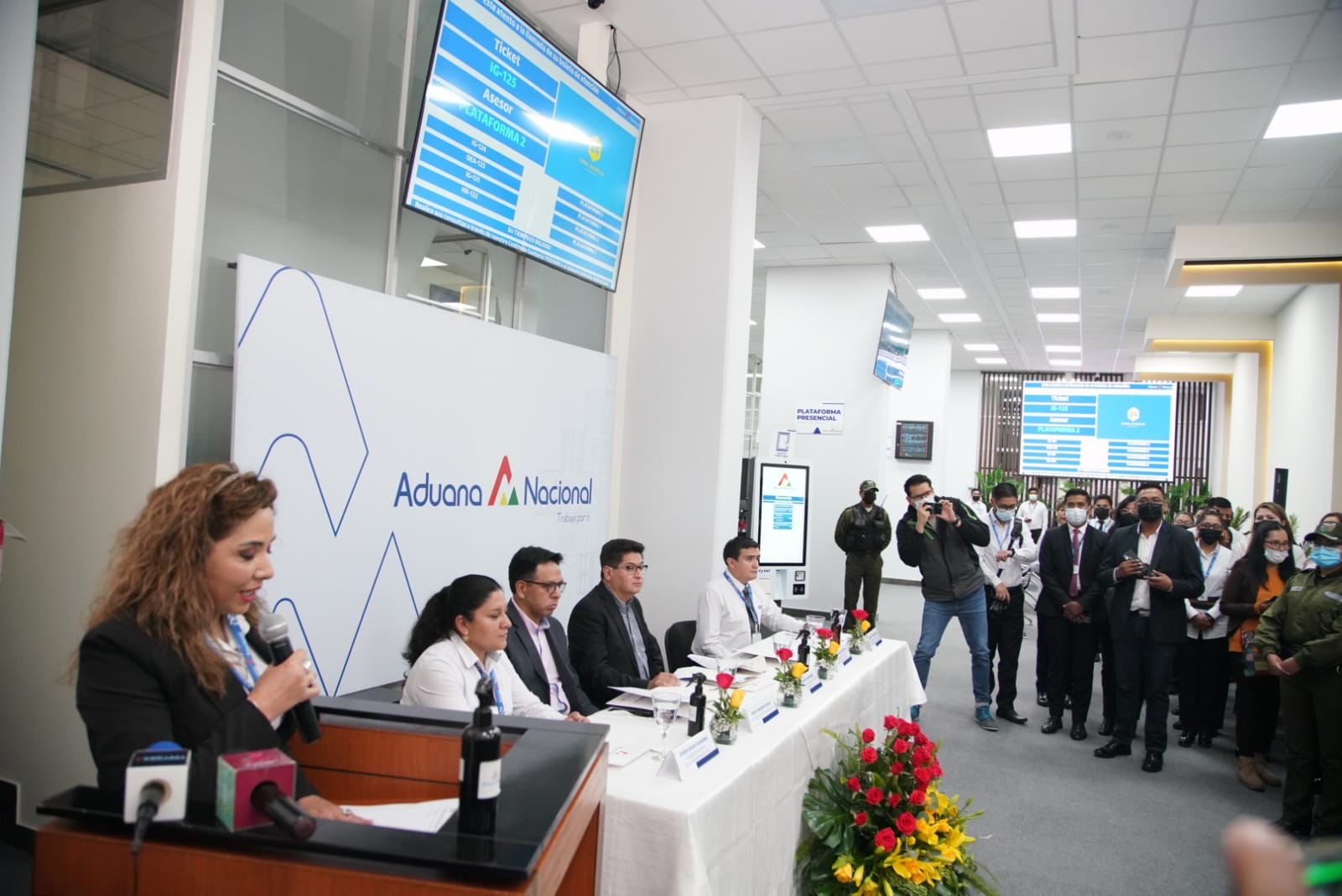 Aduana inaugura “centros de contacto” para fortalecer el comercio exterior