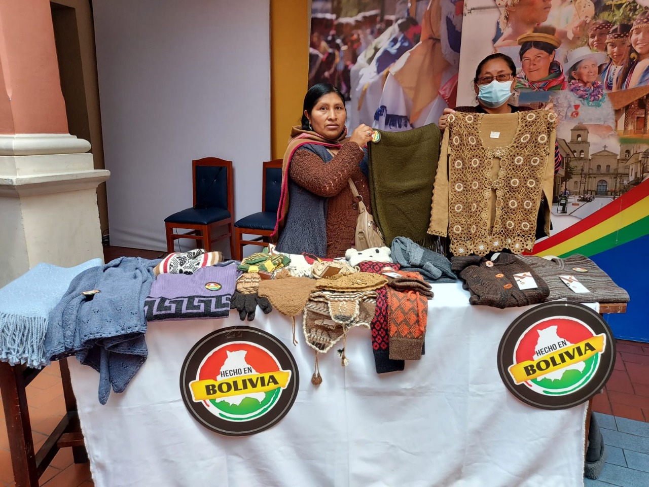 Gobierno destaca labor de artesanos por su aporte a la economía nacional 