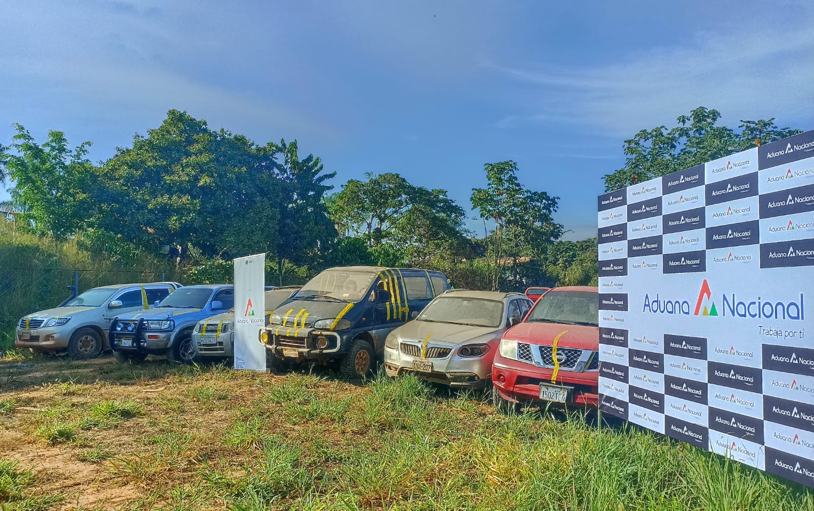 Aduana incauta siete vehículos valorados en más de Bs 434.000 en Pando