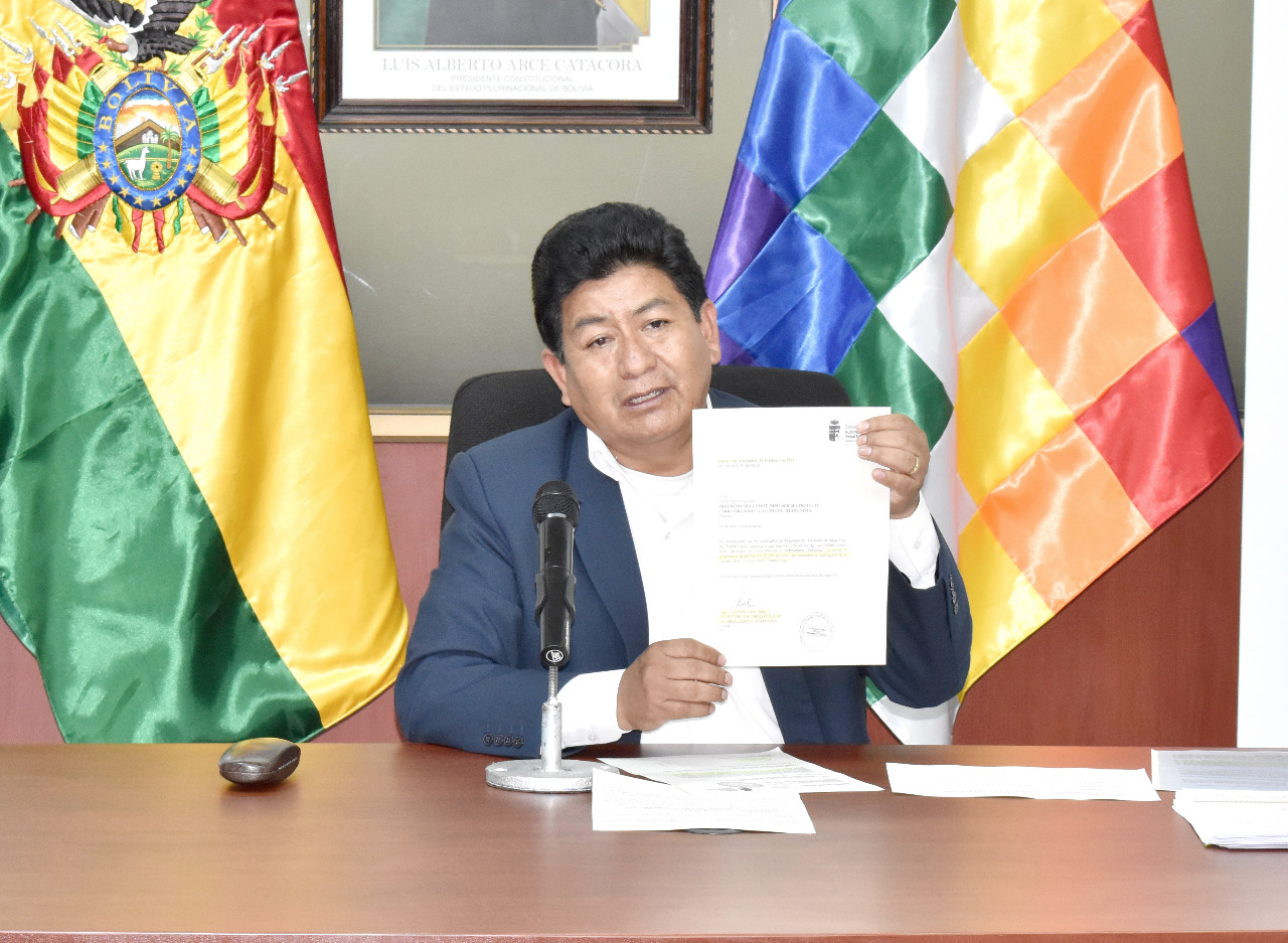 Montaño denuncia que Camacho se opone a firmar el convenio para construir el tramo Las Cruces-Buena Vista