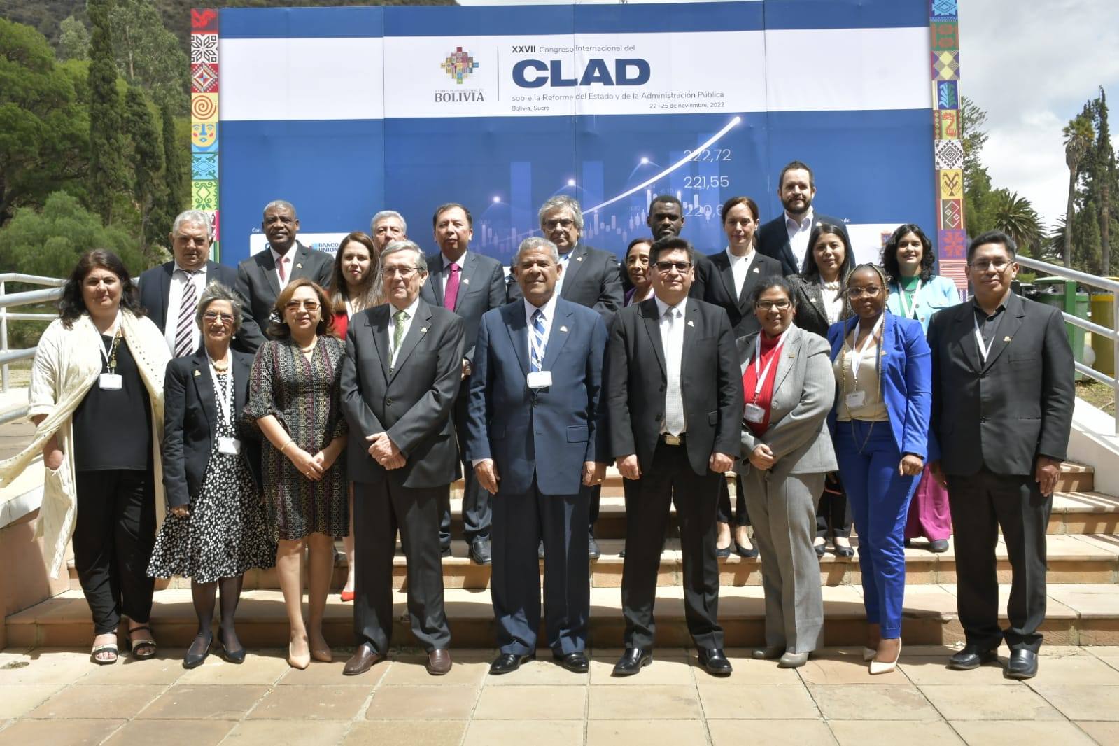 Analizan innovación tecnológica en la administración pública en congreso internacional de Sucre