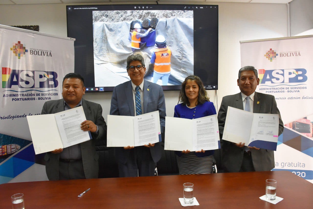 La ASP-B y U San Francisco Xavier firman convenio que viabiliza practicas preprofesionales