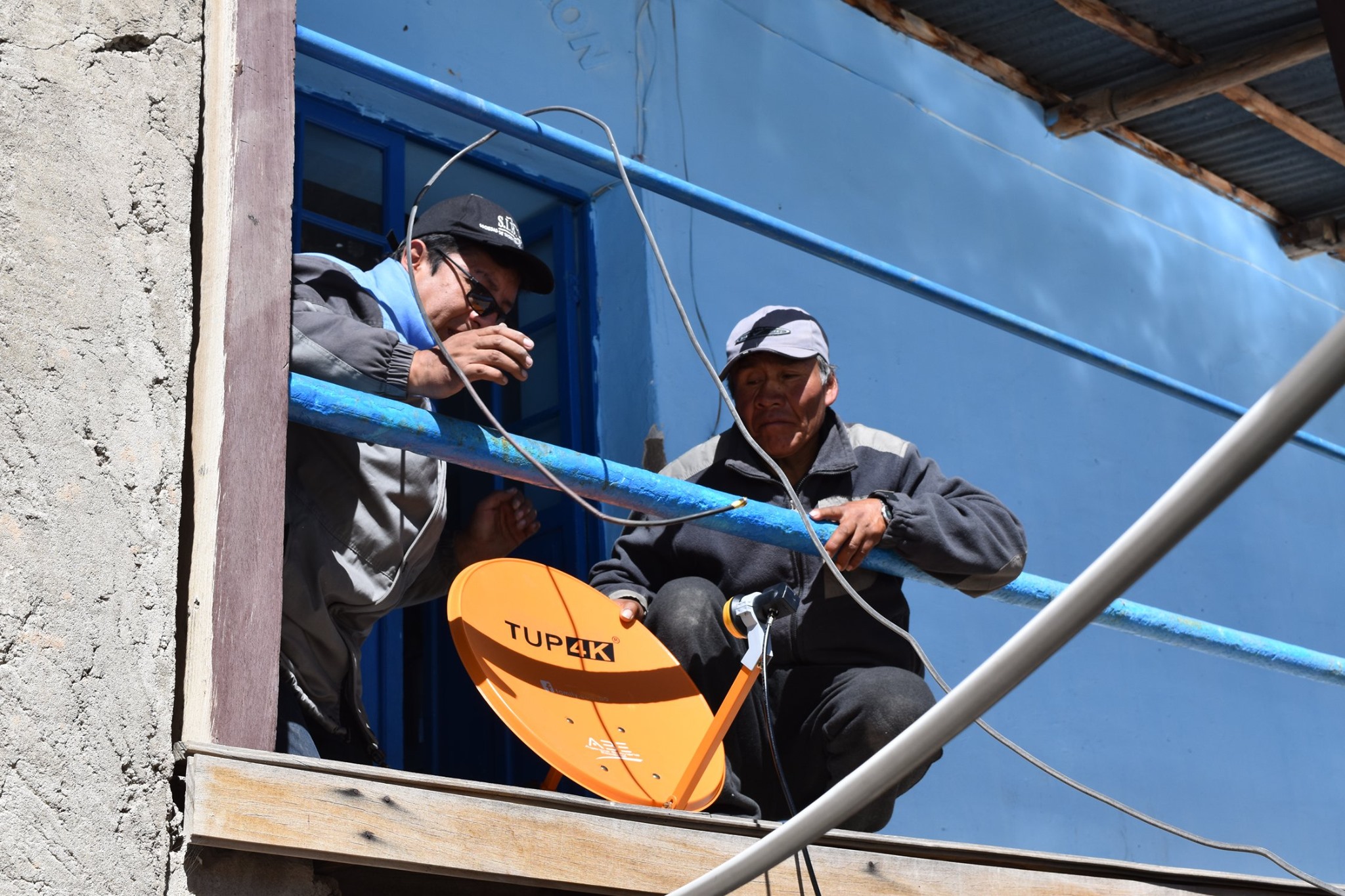 ABE prevé récords en facturación con Bs 210 millones y proyecta segundo satélite de comunicaciones