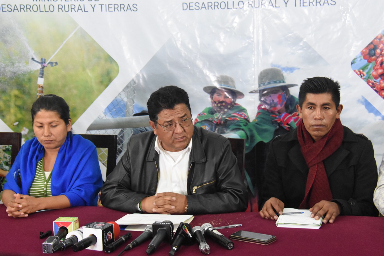 Gobierno y autoridades de los Yungas afinan Plan de Desarrollo Territorial